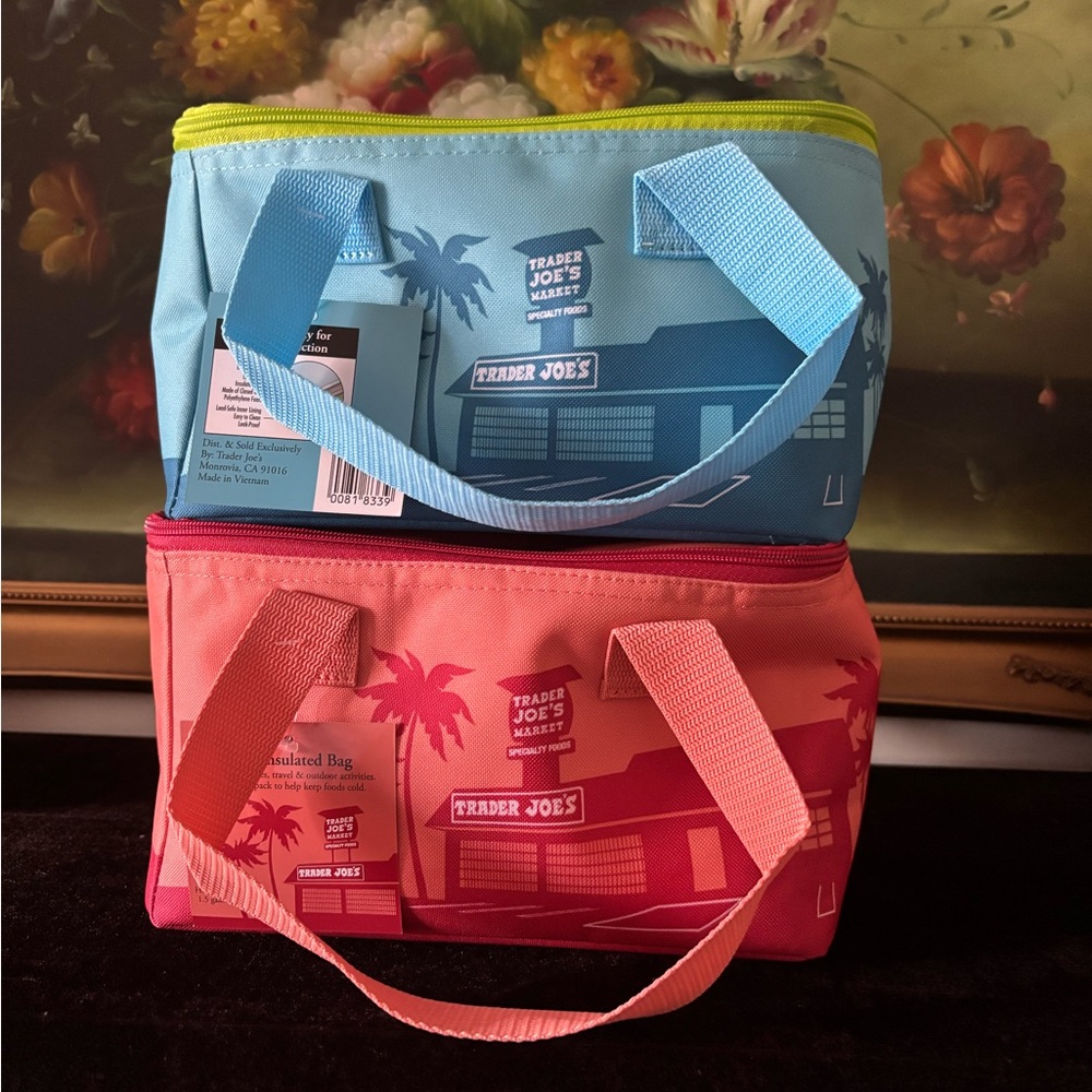 NWT Trader Joe’s Mini Insulated Lunch Cooler Tote Bag Set 1.5 Gallon Peach Blue